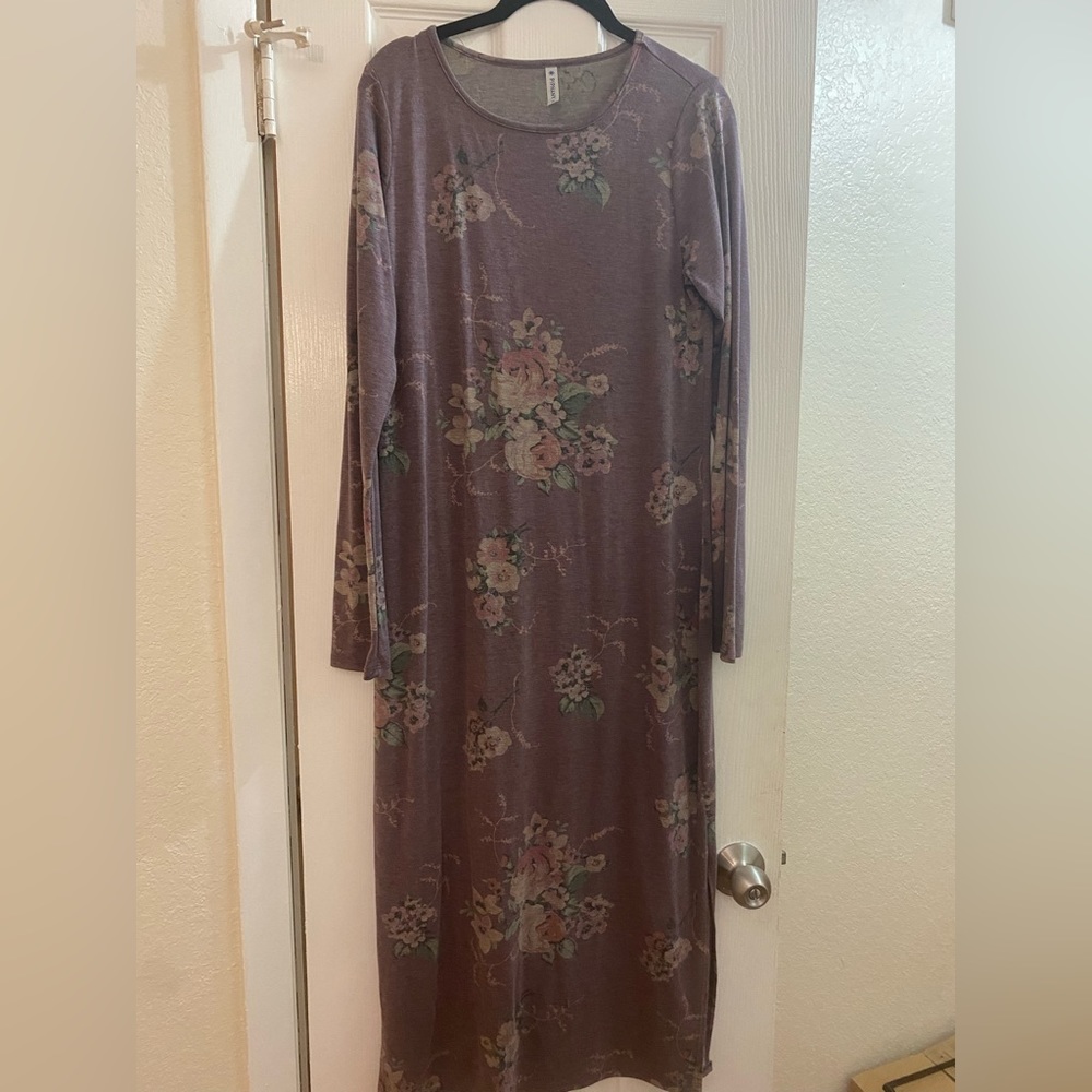Piphany Floral Vanderbilt Dress Size M